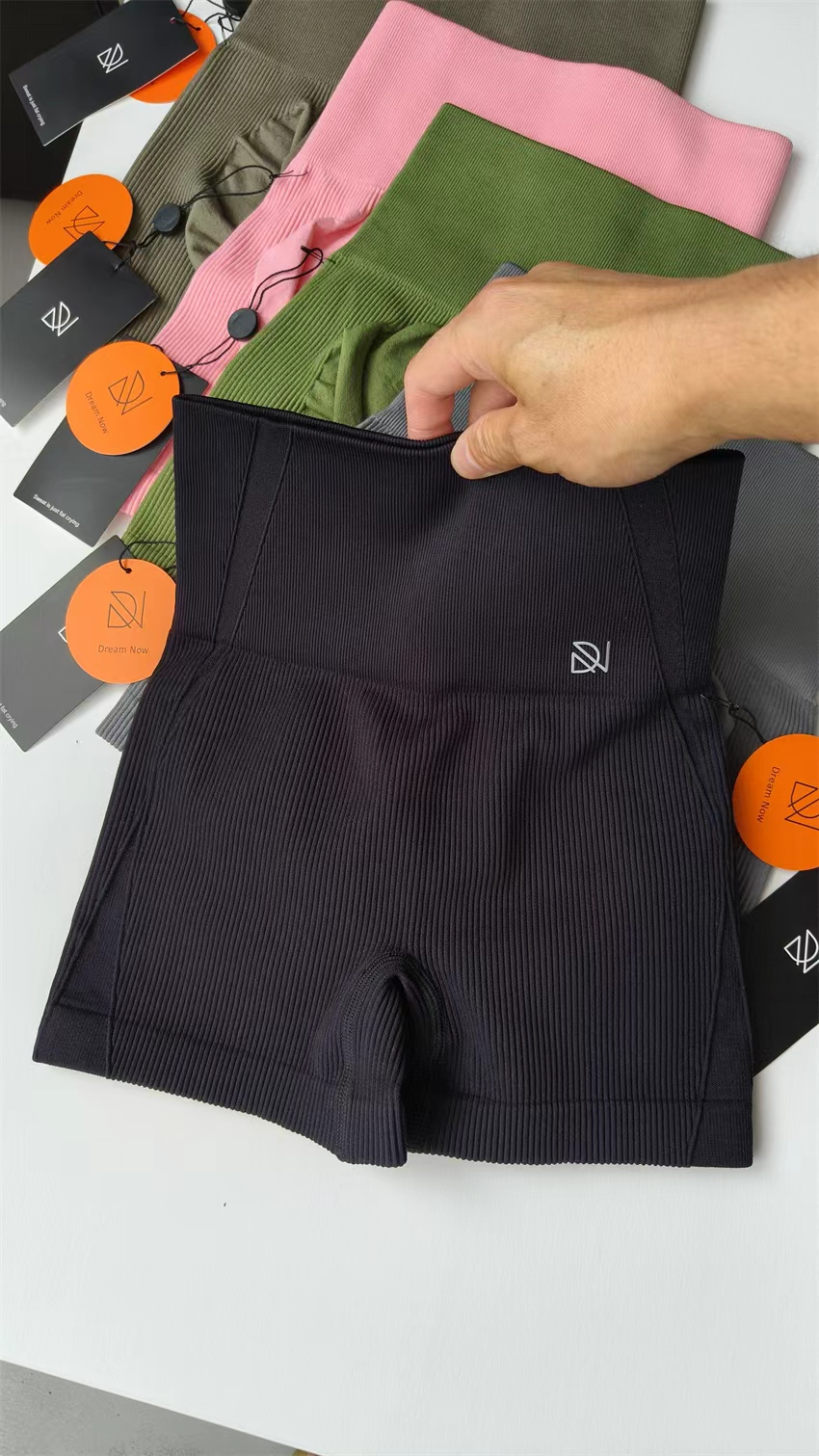DM SHORTS