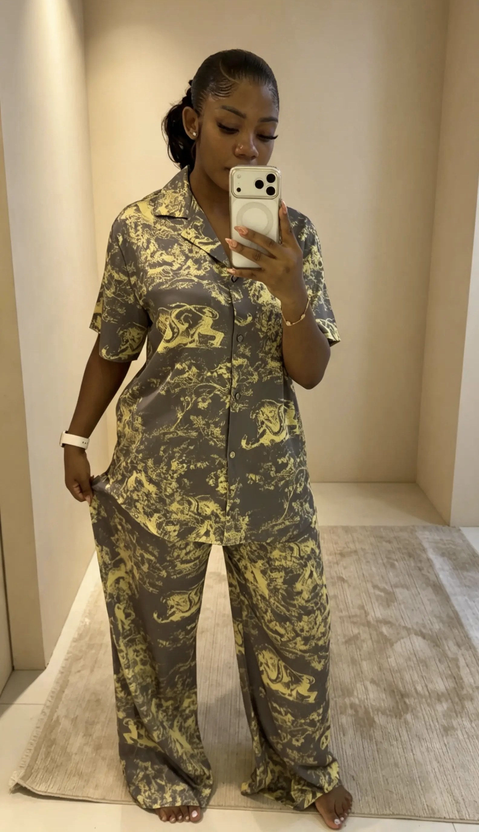 Vintage Toile Silk Pajama Set – Grey & Gold