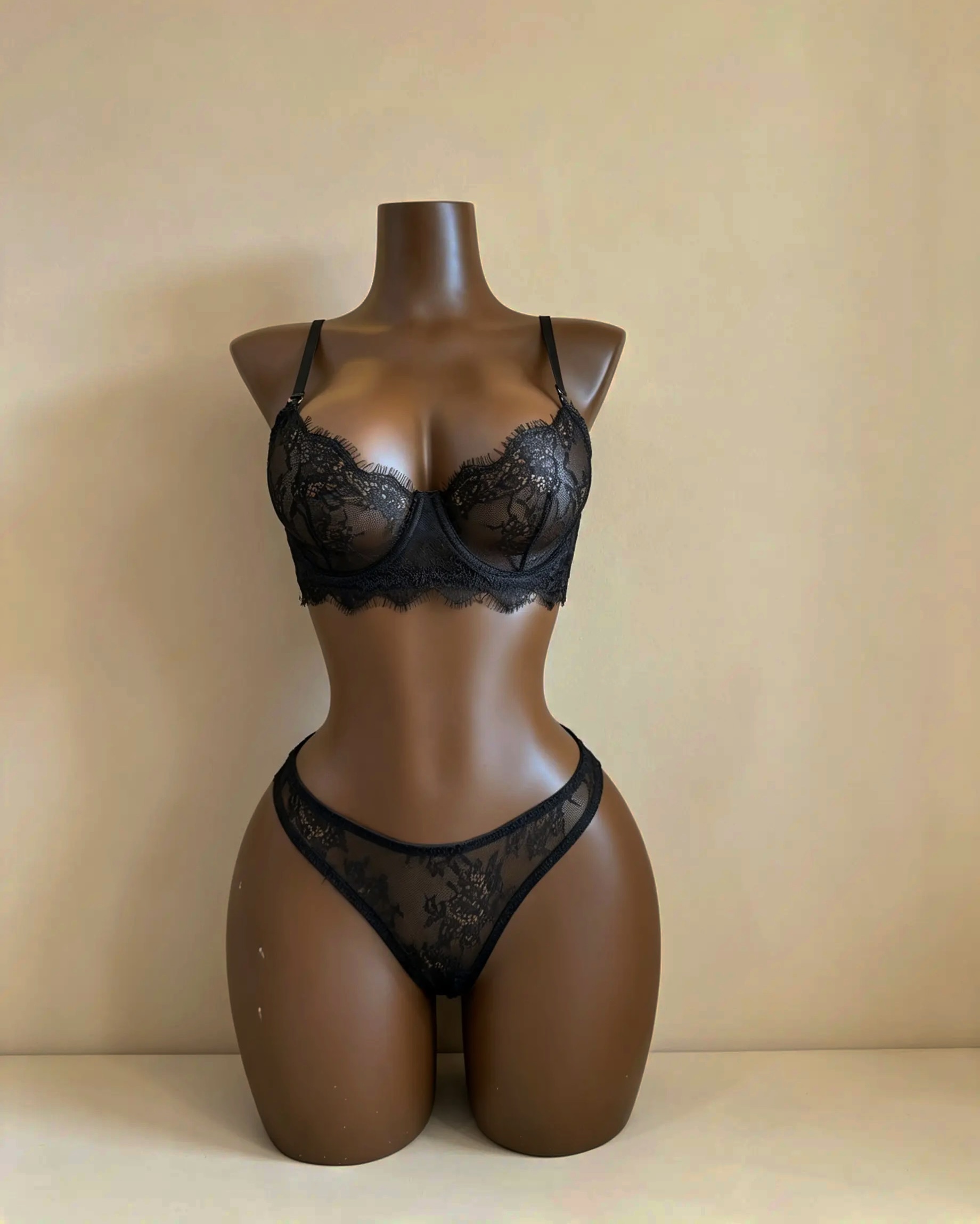 Black Lace Underwire Lingerie Set